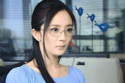 明星网红戴的耳机,潮流之声，谁主沉浮？