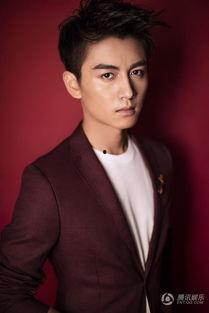 明星网红西服图片高清,明星网红高清西服穿搭解析