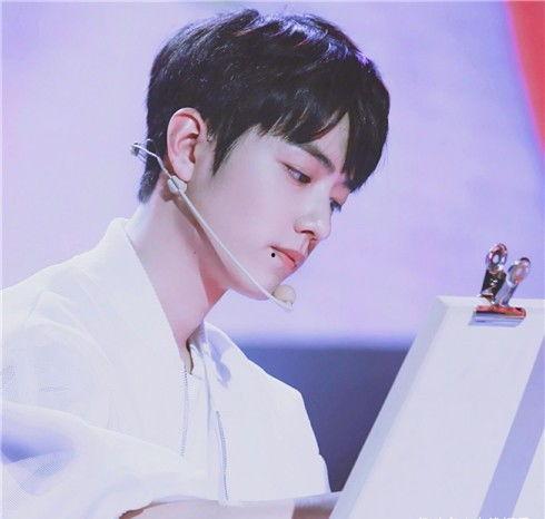 今日吃瓜肖战完整版,完整版揭秘，真相大白