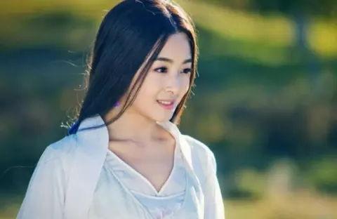 明星网红翻跳花,明星效应引领潮流新风尚