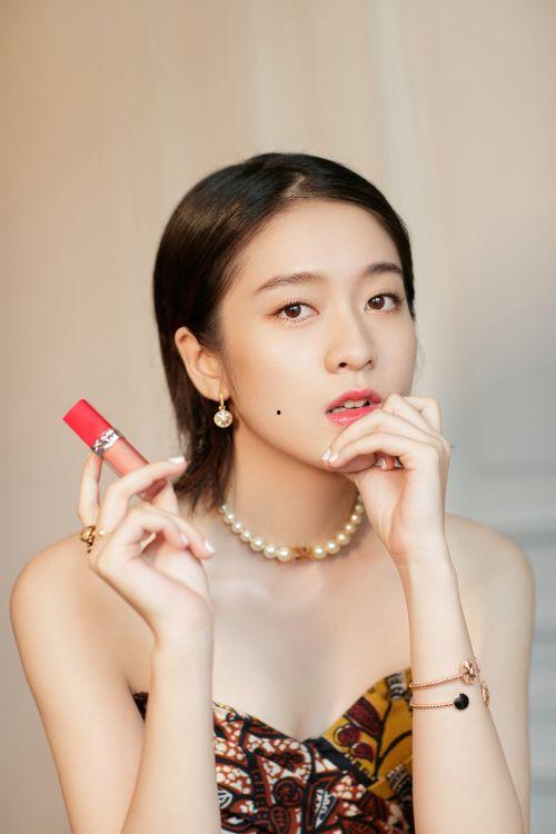 迪奥女明星网红图片,时尚与魅力的完美融合