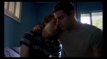 乱论电影,颠覆传统，探索电影艺术的无限可能