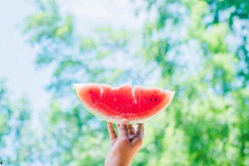 今日吃瓜最忌讳什么东西,揭秘最忌讳的禁忌，避免踩雷！