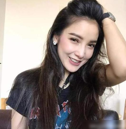 女明星网红说话视频