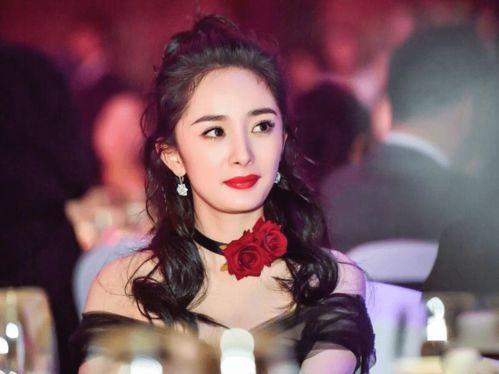 明星网红领奖图片大全,明星网红领奖瞬间大盘点