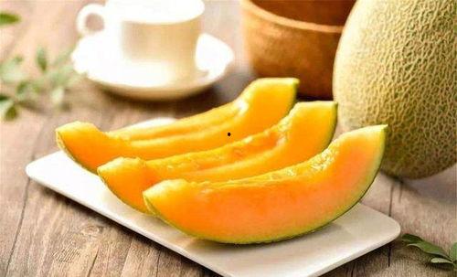 怎么吃黑蜜瓜不上火,黑蜜瓜吃法攻略，轻松不上火