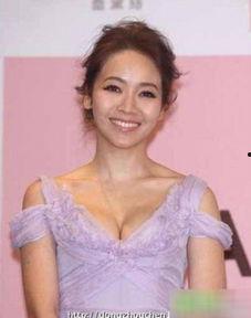 明星网红代言的胸罩