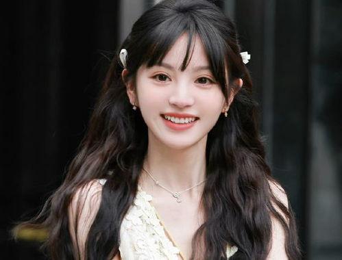 明星网红微笑图片大全,明星网红微笑瞬间大盘点